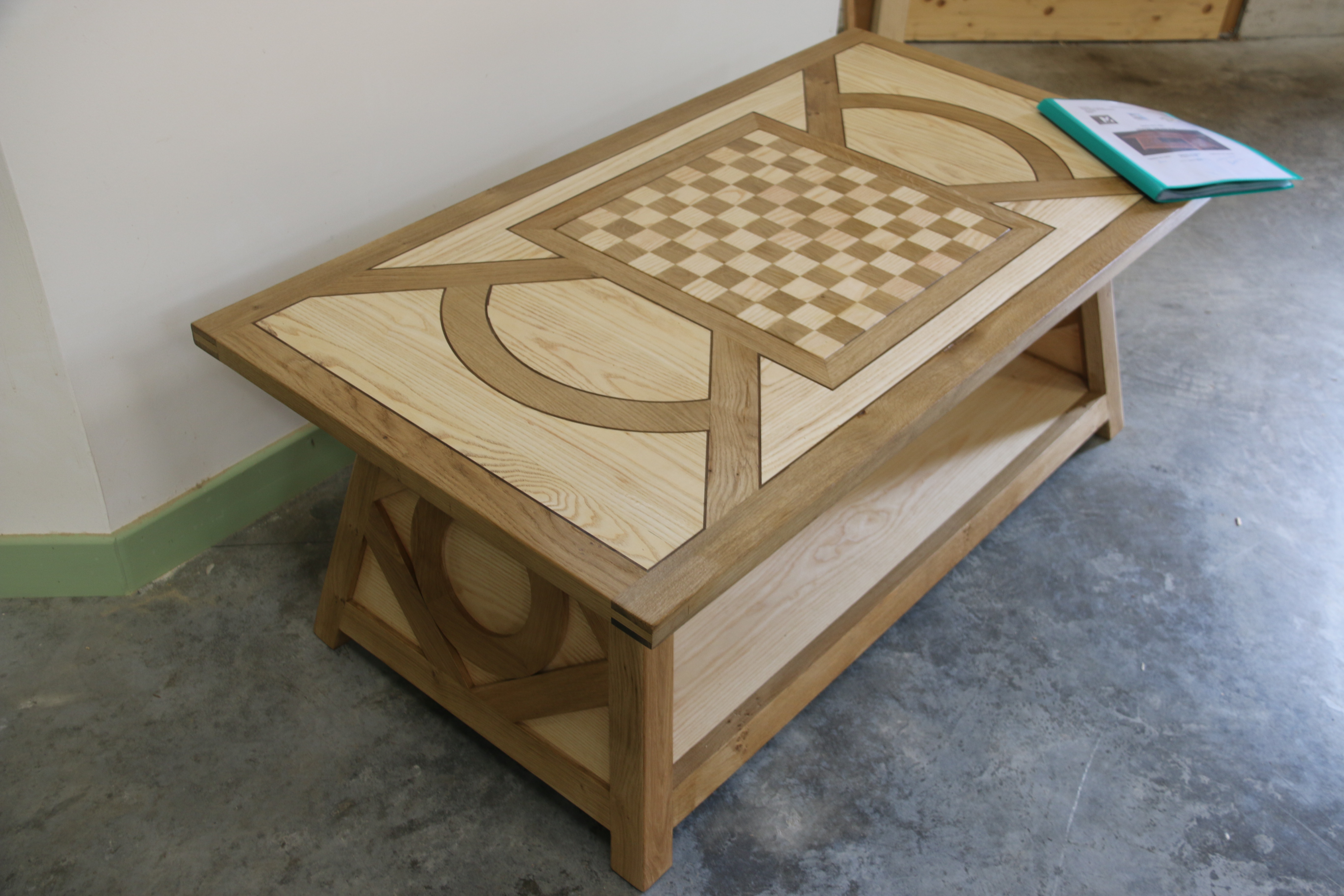 Table basse réalisée par M.BENOIT