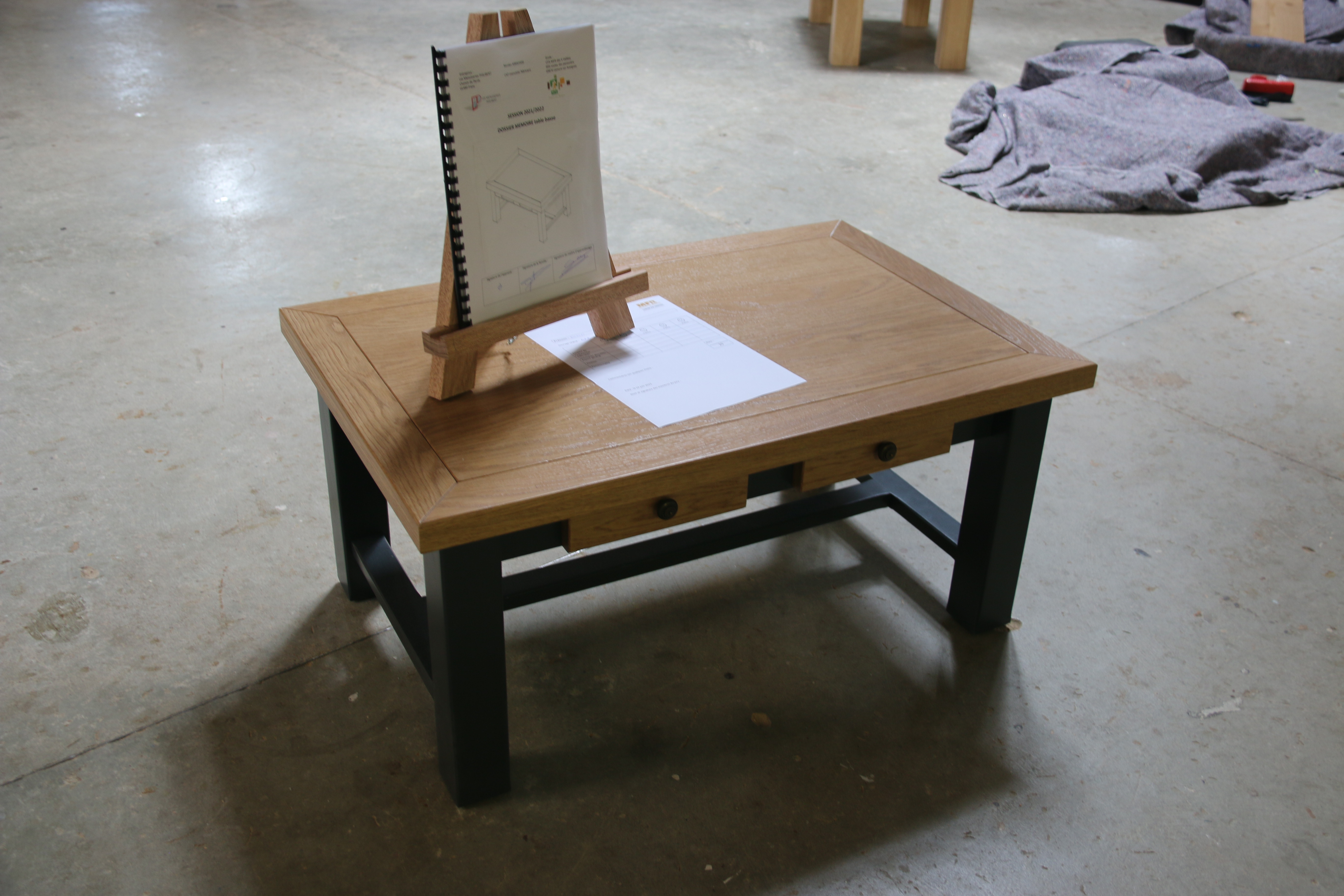 Table basse réalisée par M.ABRAHAM
